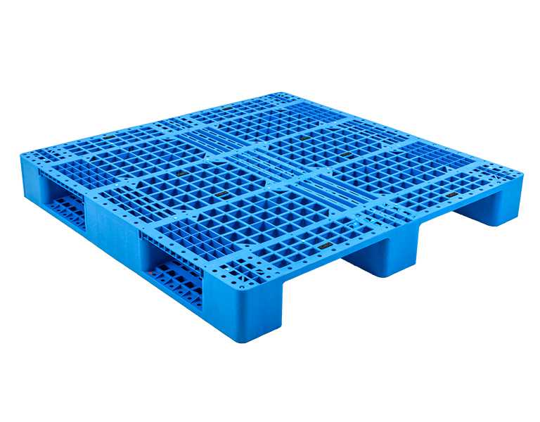1212 Vented Deck 3-Runner Plastic Pallet
