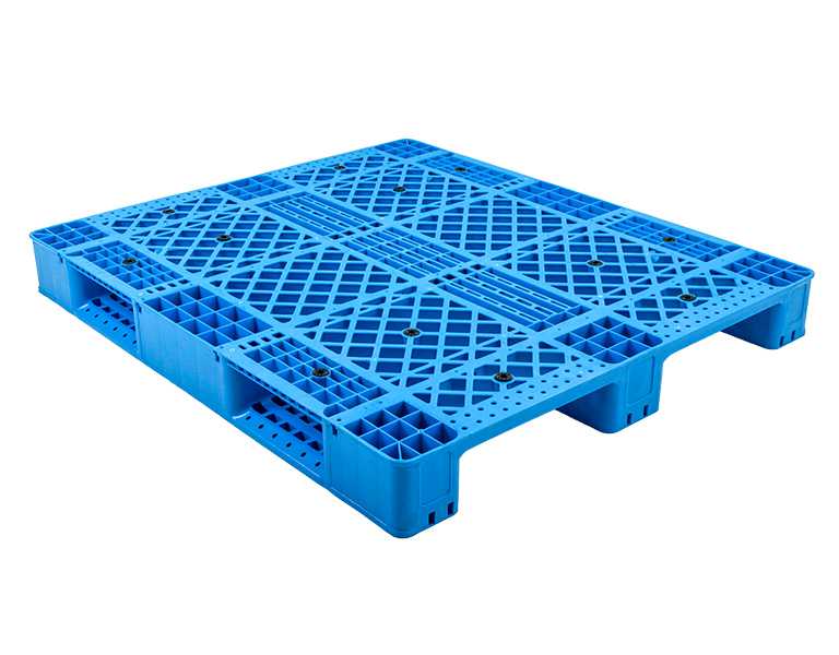 1412 Vented Deck 3-Runner Plastic Pallet